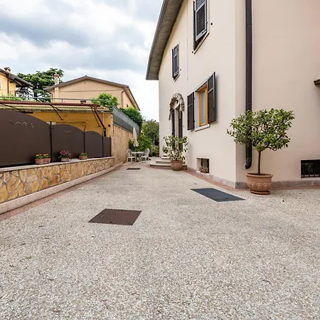 Апартаменты New Casa Ilaria Close To Center Торри-дель-Бенако